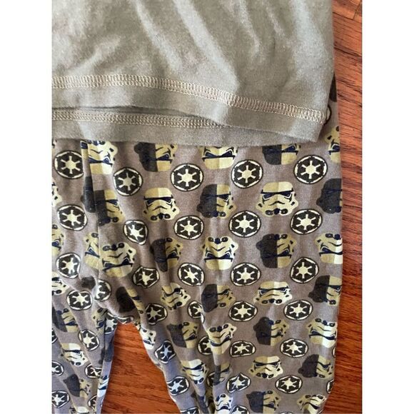 Gap kids Star Wars Mandalorian fitted pajamas, size 10, green - Picture 5 of 5